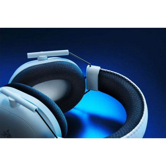 Bluetooth-гарнітура Razer BlackShark V2 Pro for PS5 White (RZ04-04530600-R3G1)