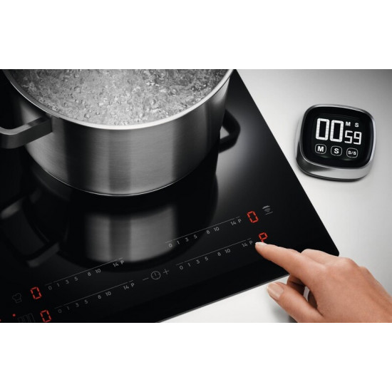 Варильна поверхня Electrolux EIS82453