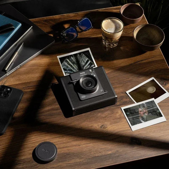 Камера моментального друку Fujifilm Instax Wide Evo Black (16840933)