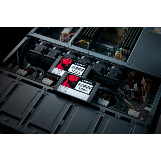 Накопичувач SSD 7.68ТB Kingston SSD DC600M 2.5" SATAIII 3D TLC (SEDC600M/7680G)