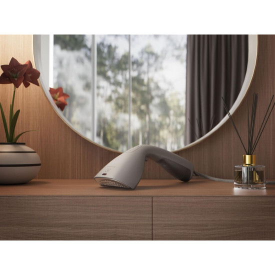Відпарювач Electrolux E7HS2-6UG