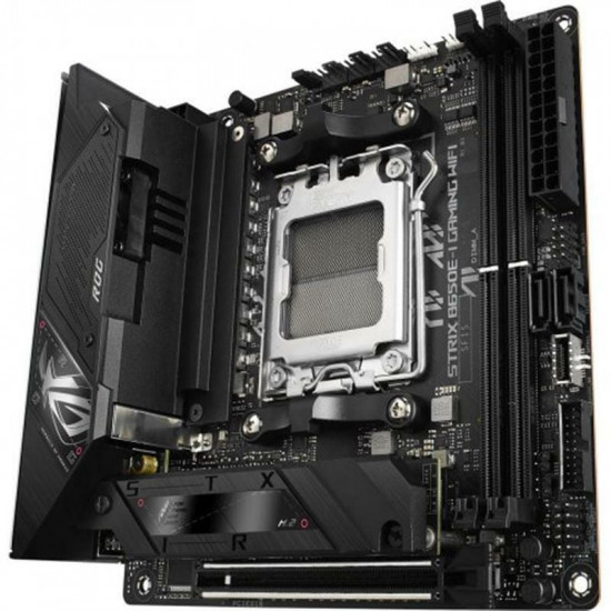 Материнська плата Asus ROG Strix B650E-I Gaming WiFi Socket AM5