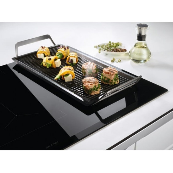 Варильна поверхня Electrolux CIV644