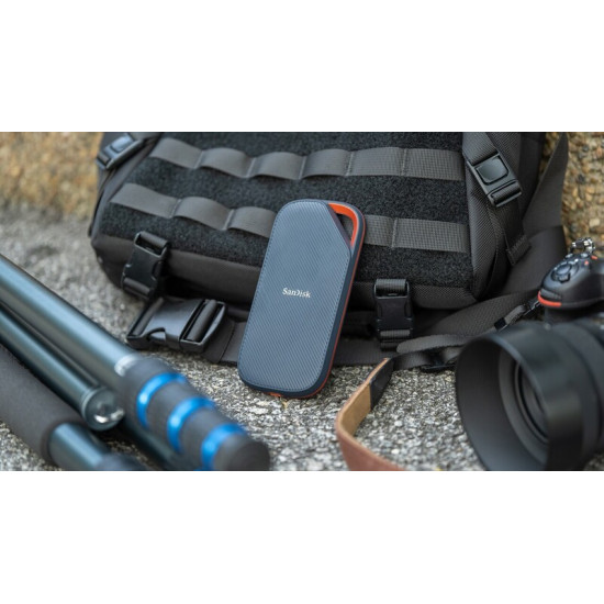 Накопичувач зовнiшнiй SSD 2TB SanDisk Extreme Pro (SDSSDE82-2T00-G25)