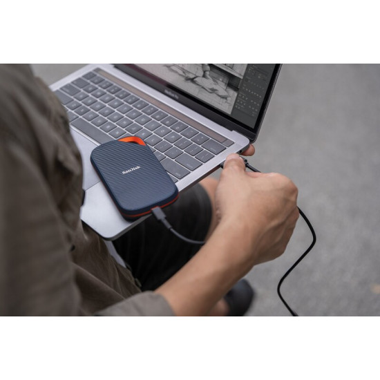 Накопичувач зовнiшнiй SSD 4TB SanDisk Extreme Pro (SDSSDE82-4T00-G25)
