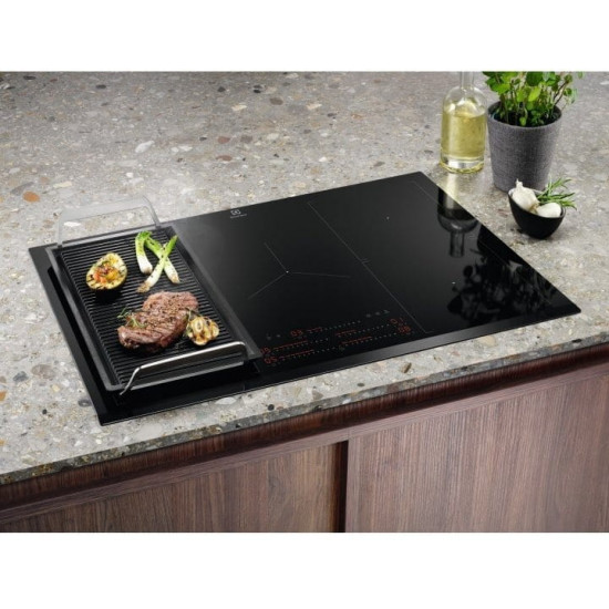 Варильна поверхня Electrolux EIV84550