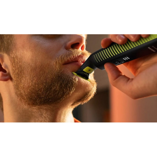 Електростанок Philips OneBlade Pro QP6506/15