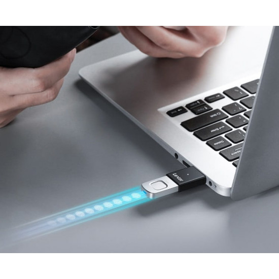 Флеш-накопичувач USB3.0 256GB Lexar Jump Drive Fingerprint F35 Pro Black (LJDF35P256G-RNBNG)