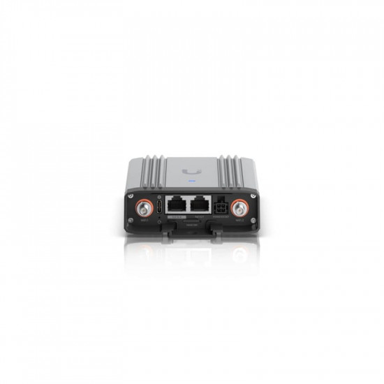 Бездротовий маршрутизатор Ubiquiti Mobile Router Industrial (UMR-industrial)